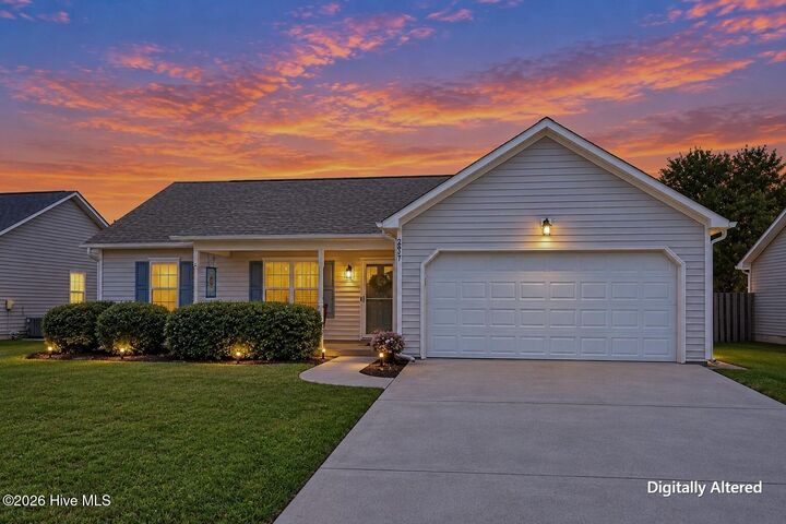 Property Photo:  2637 Hastings Drive  NC 28411 