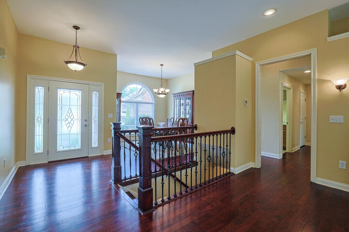 Property Photo:  28 N Dilcrest Circle  KY 41042 