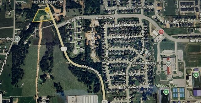 Property Photo:  1017 N Maestri Road  AR 72762 