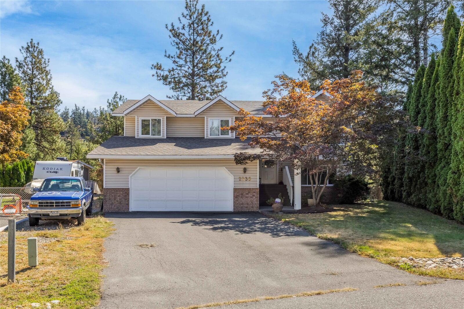 Photo de la propriété:  2335 Somerset Court  BC V1Z 3L5 