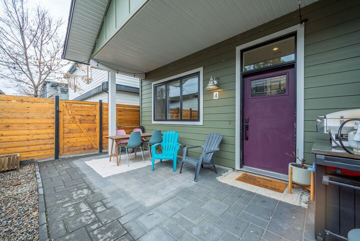 Property Photo: 805 Burne Avenue 4 BC V1Y 5P6
