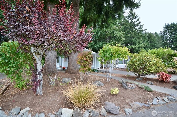 Property Photo:  5250  College Street SE 28  WA 98503 
