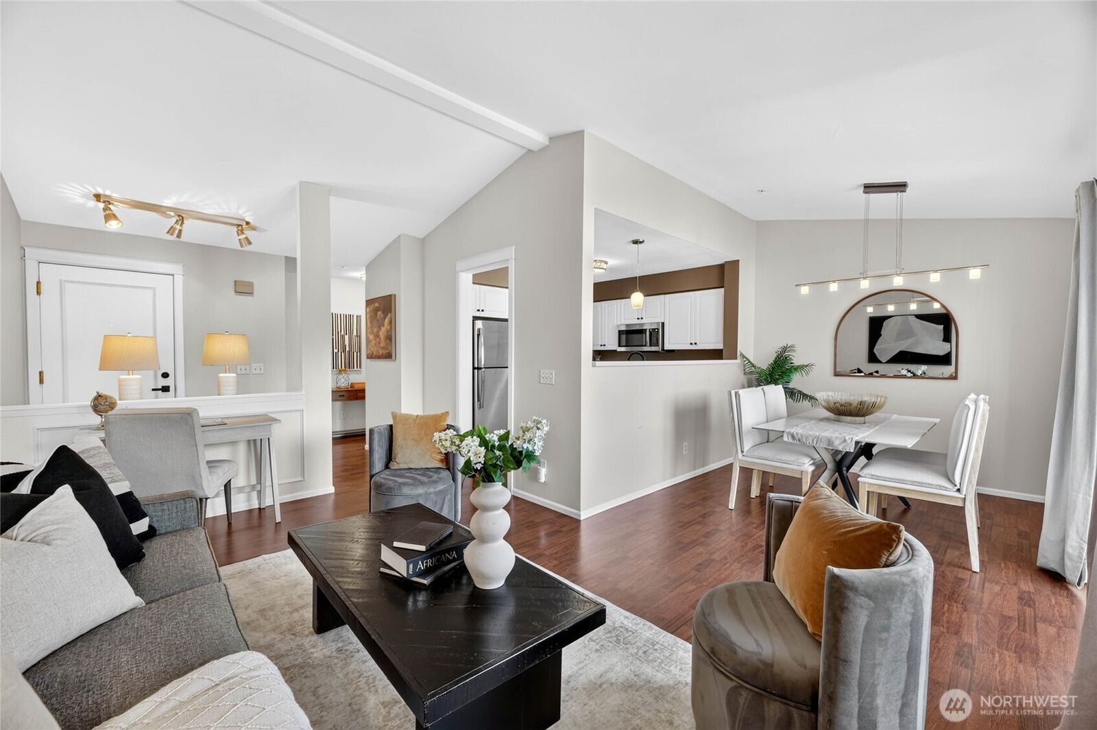 Property Photo:  15150  140th Way SE T302  WA 98058 