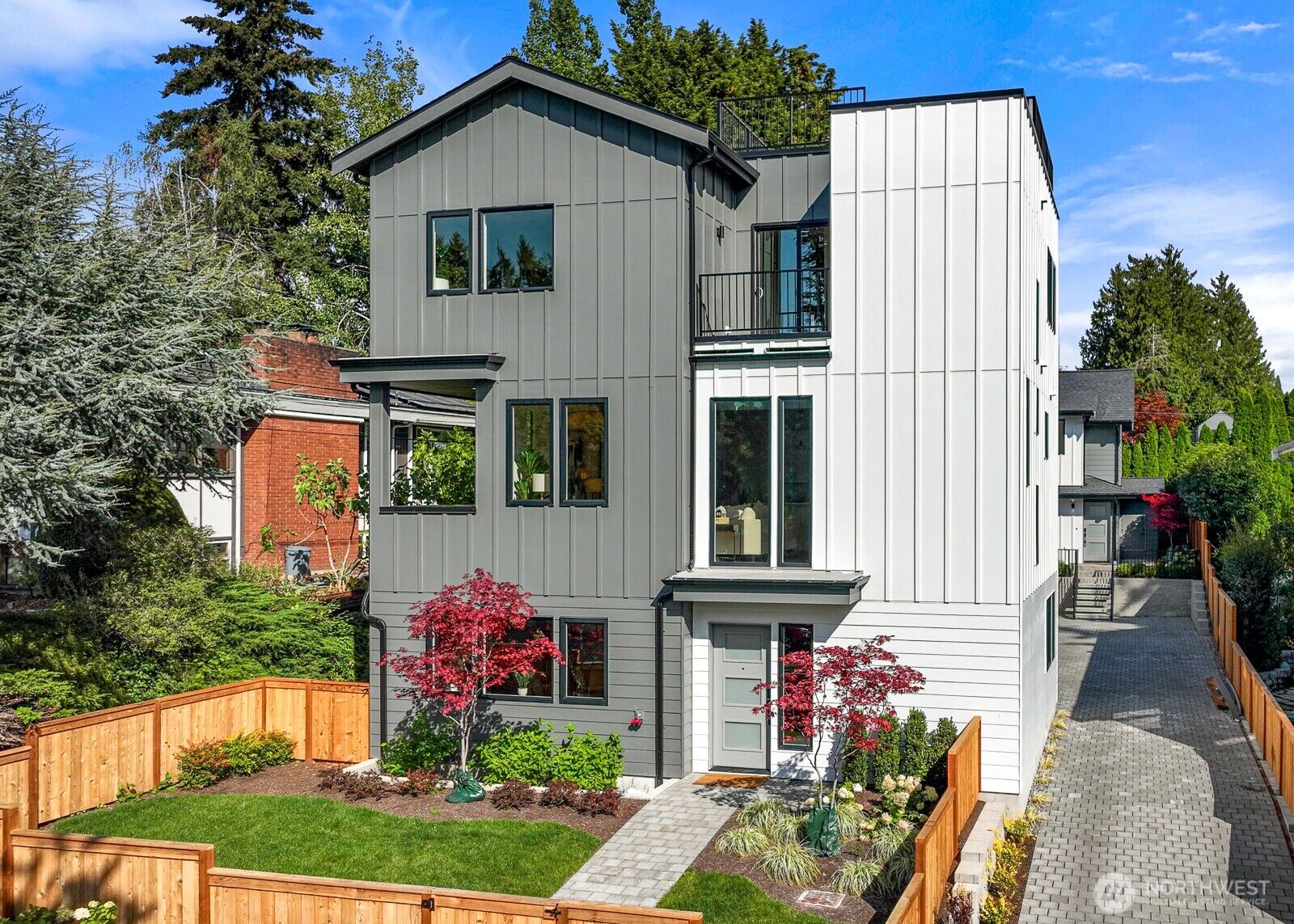 Property Photo: 6026 41st Avenue NE WA 98115