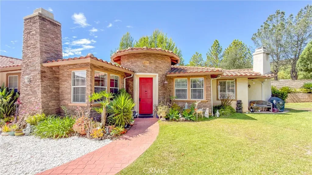 Property Photo: 3556 Whitman Court CA 91360
