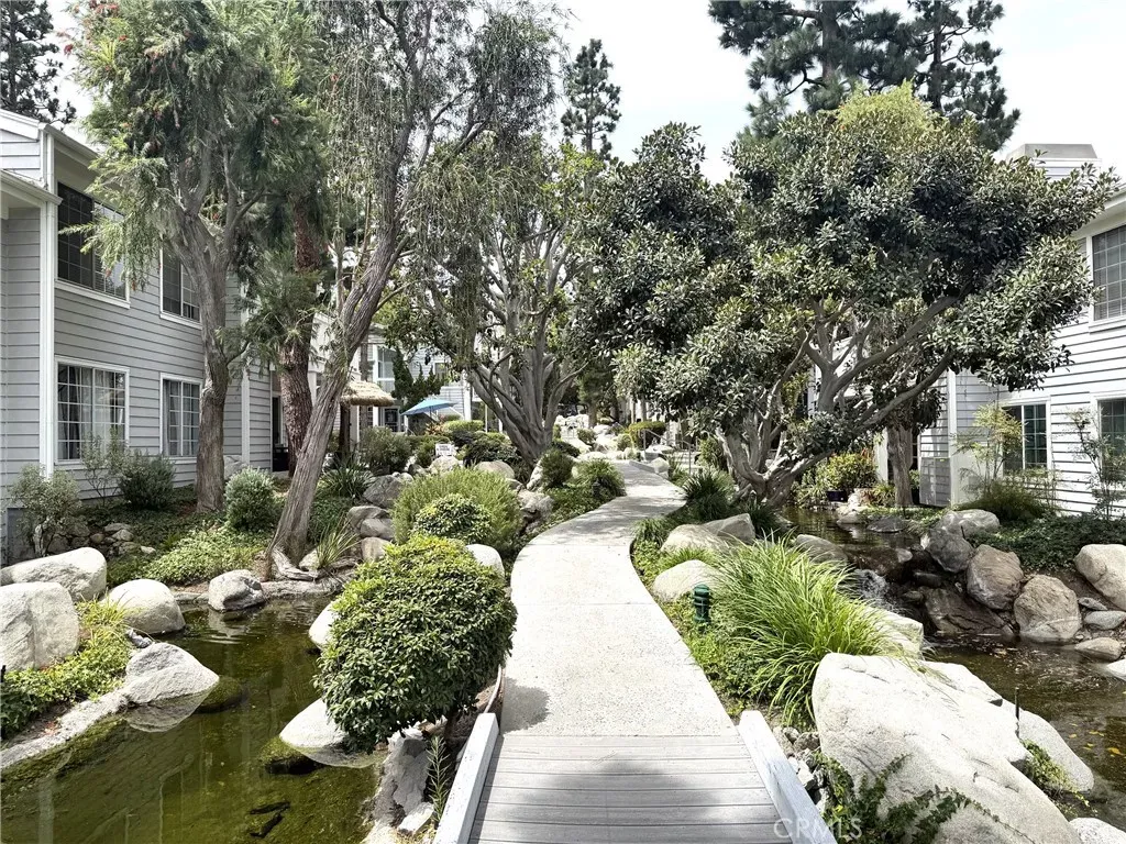 Property Photo: 1275 W Capitol 113 CA 90732
