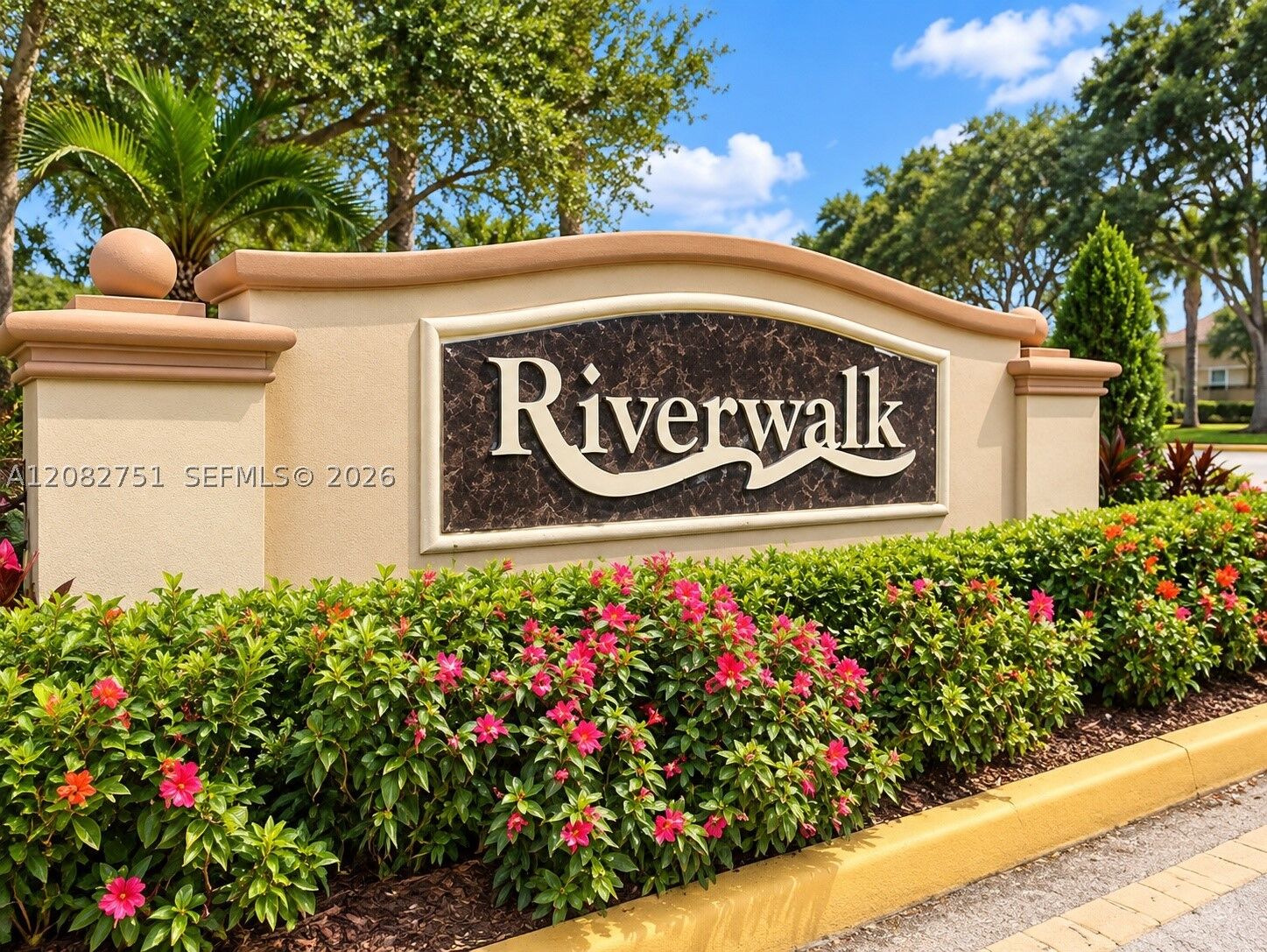 Property Photo: 220 Riverwalk Cir FL 33326