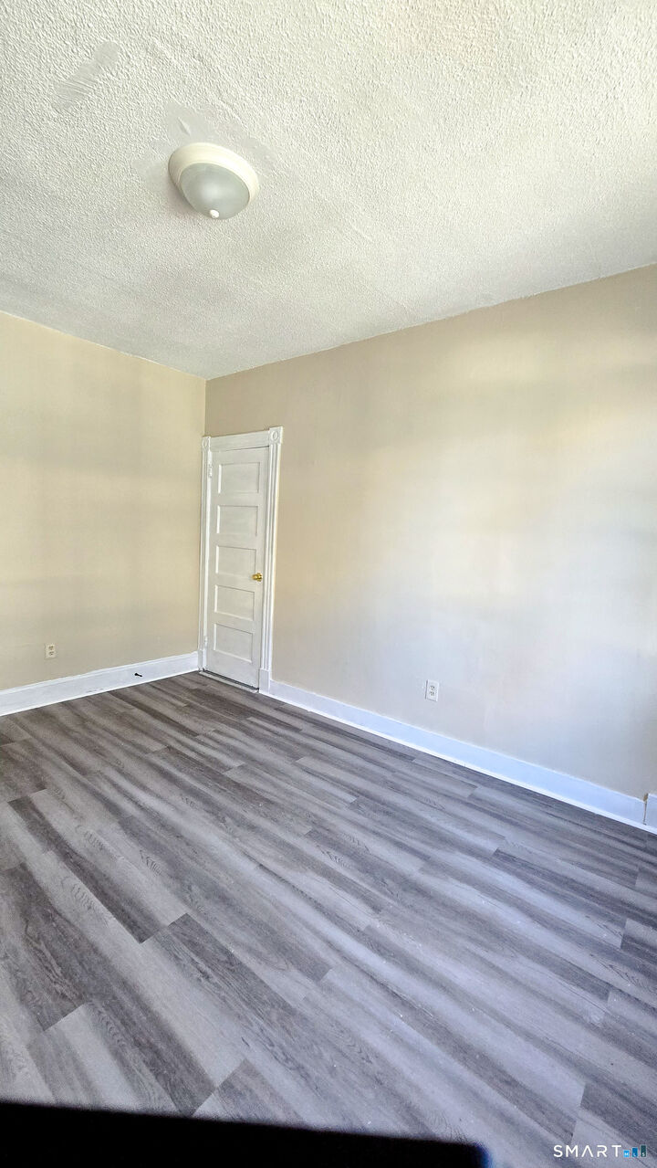 Property Photo:  30-32 Burton Street  CT 06112 