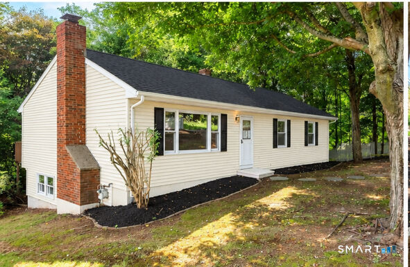Property Photo:  77 Evergreen Avenue  CT 06518 