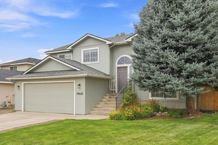 Property Photo:  19027 E Shannon Ln  WA 99016 
