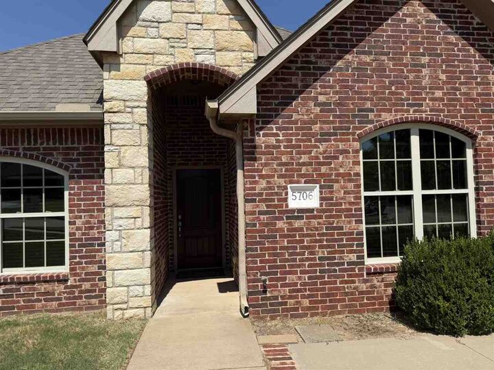 Property Photo:  5706 W 8th Court  OK 74074 