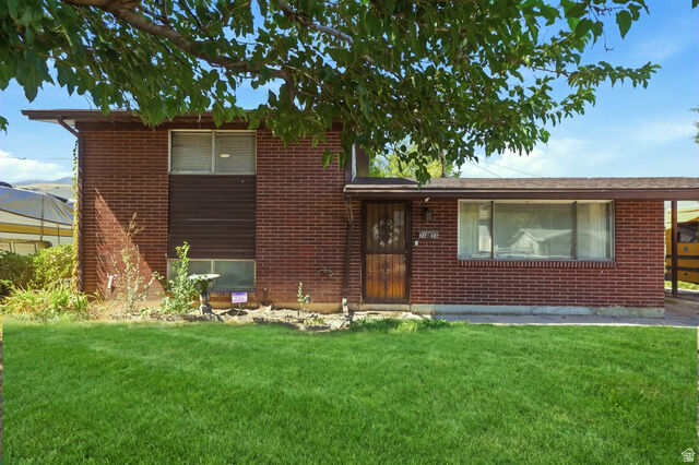 Property Photo: 2626 S 8850 W UT 84044