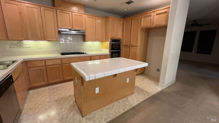 Property Photo:  291 Marina Village Way  CA 94510 