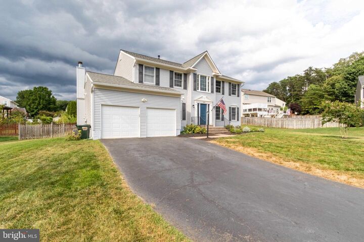 Property Photo: 14842 Crotona Court VA 22193
