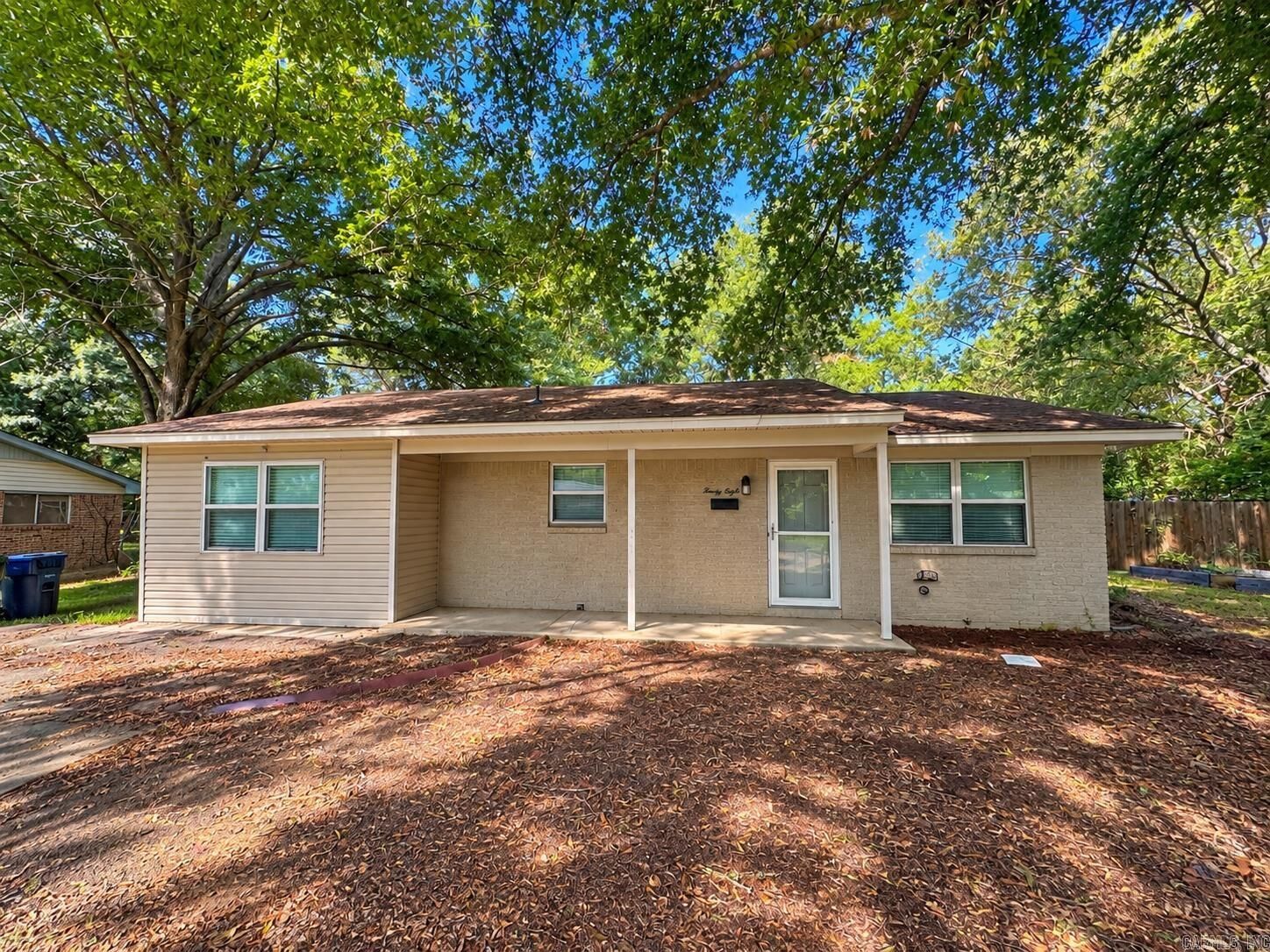 Property Photo:  28 Meadowbrook  AR 72032 
