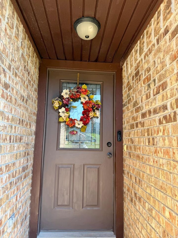 Property Photo:  42 Bracey Circle  AR 72204 