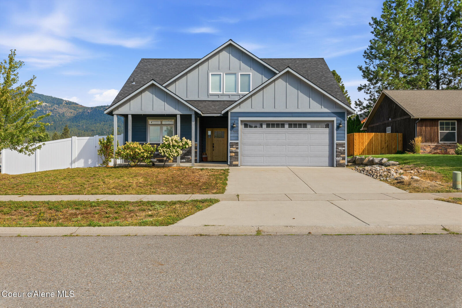 Property Photo: 7785 W Meadow Lark Ln ID 83858