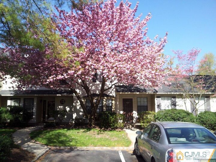 Property Photo:  1904 Timber Oaks Road  NJ 08820 