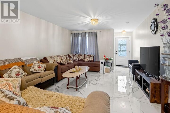 Property Photo:  112 Hollybrook Crescent  ON P0M 1B0 