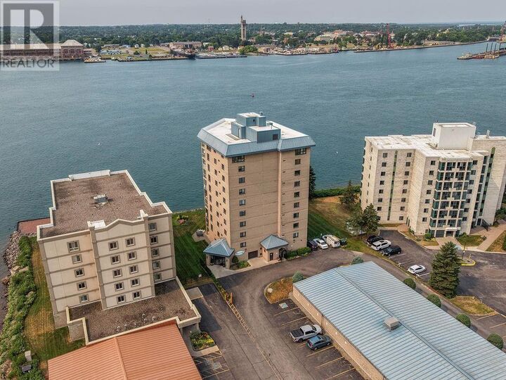 Photo de la propriété:  711 Bay St # 802  ON P6A 6Y3 