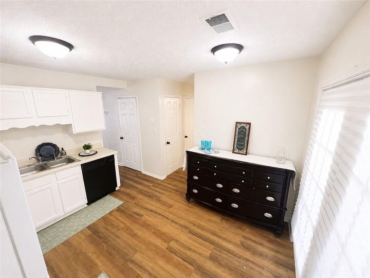 Property Photo:  6979 Ling Lane  GA 30168 