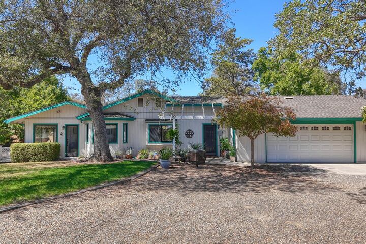 Property Photo:  42593 John Muir Drive  CA 93614 