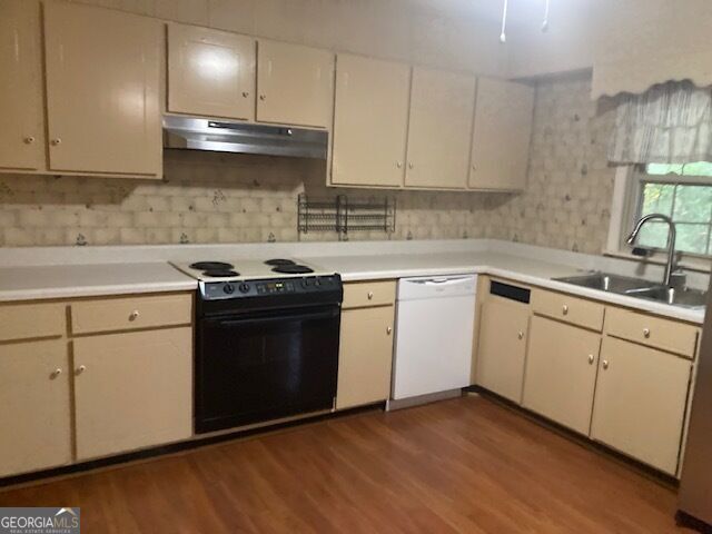 Property Photo:  304 Clairmont Drive  GA 31021 
