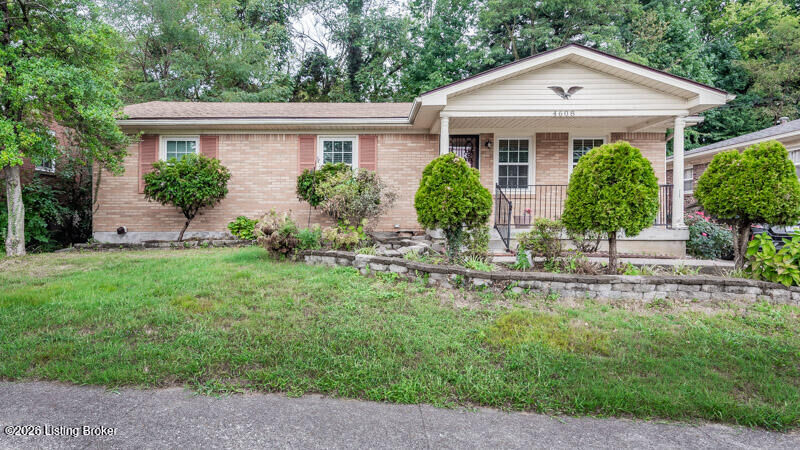 Property Photo:  3608 Estate Dr  KY 40216 
