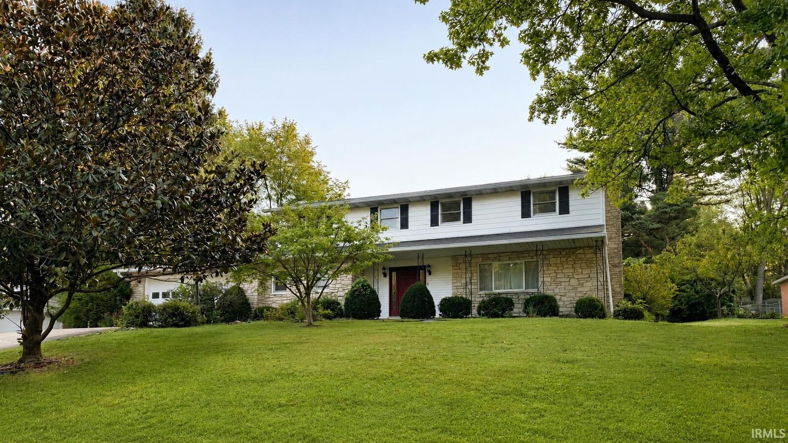 Property Photo:  2922 N Ramble Rd W Road  IN 47408 
