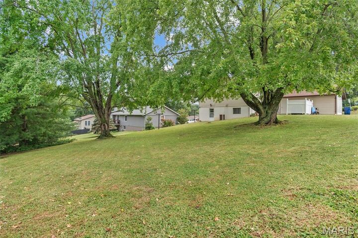 Property Photo:  1 Buckingham Drive  MO 63090 