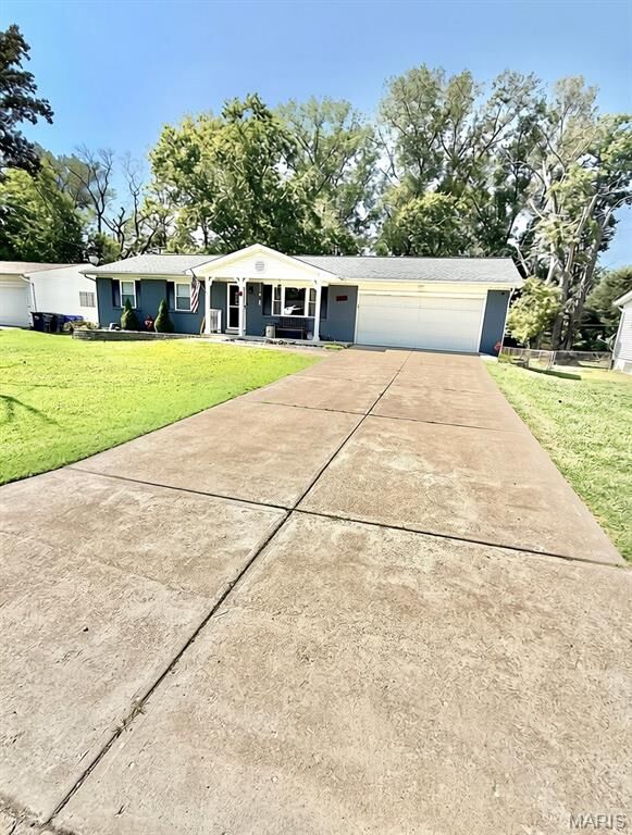 Property Photo: 313 Williams Drive MO 63025
