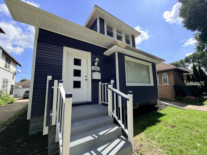 Property Photo:  3024 N 44th St  WI 53210 