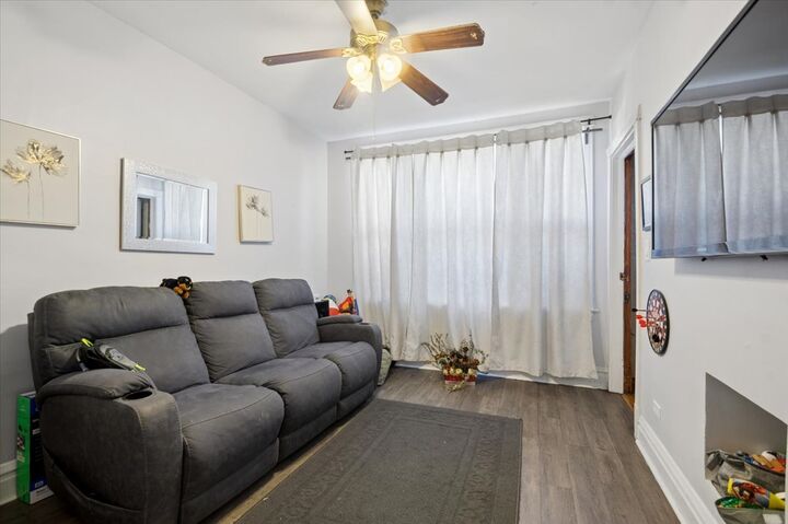 Property Photo:  4435 S Campbell Avenue  IL 60632 