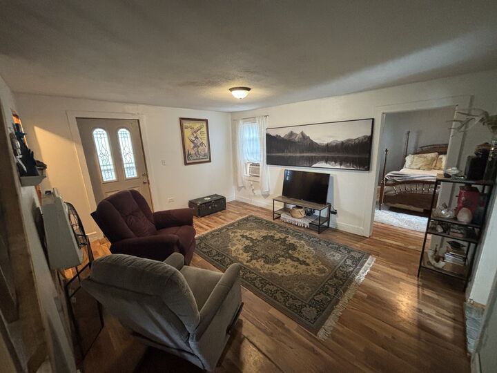 Property Photo:  1507 E Washington Street  IL 61727 