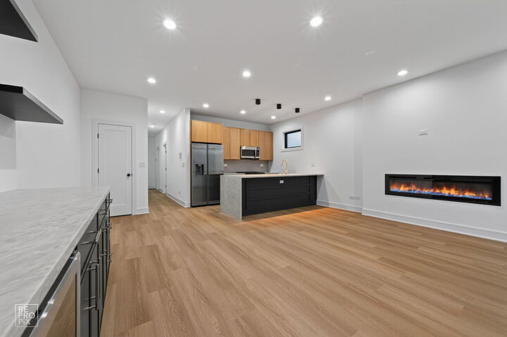 Property Photo: 2327 S Homan Avenue 3 IL 60623