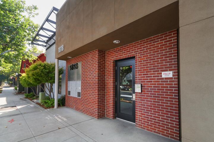 Property Photo:  1818 22nd Street 111  CA 95816 