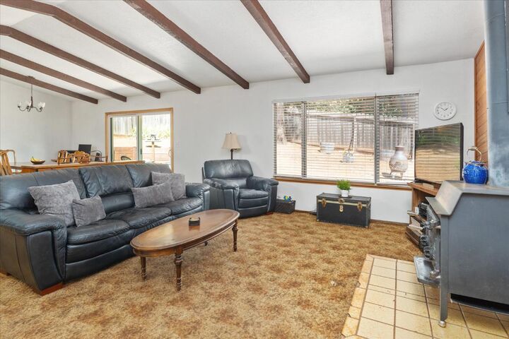 Property Photo:  334 Apple Blossom  CA 95247 