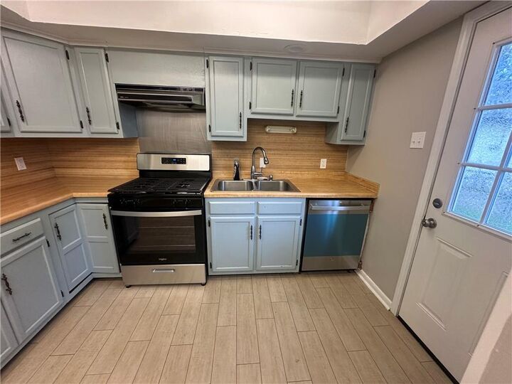 Property Photo: 705 Bell Street LA 70003