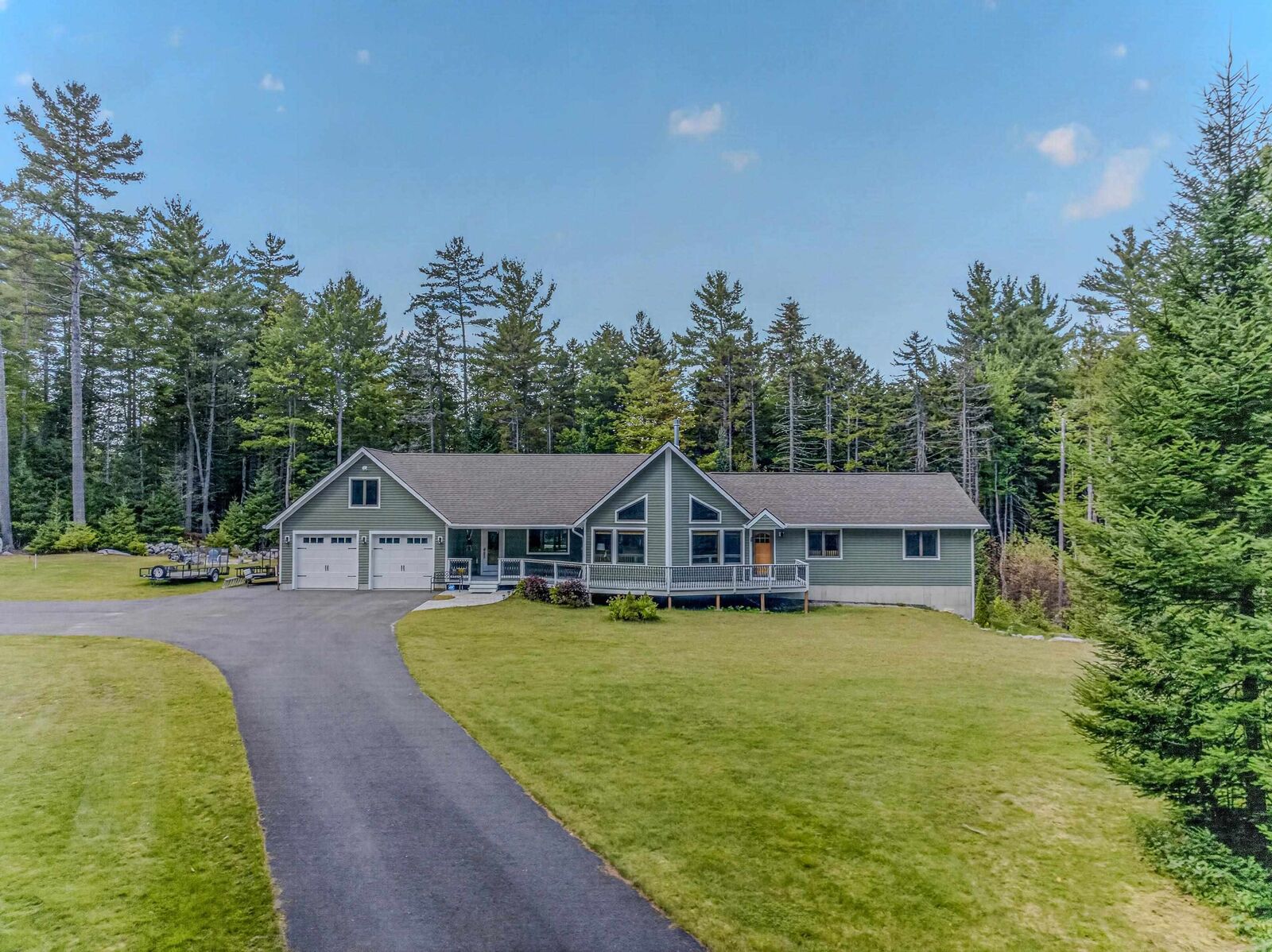 Property Photo:  167 Grandpa Harry's Lane  NH 03595 