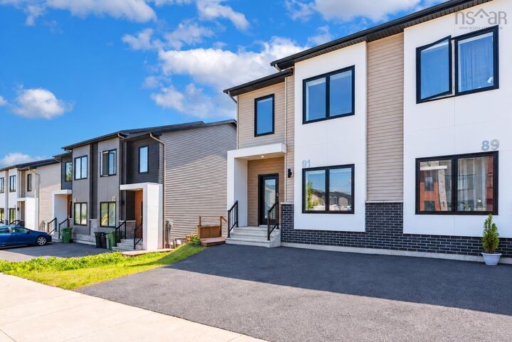 Property Photo:  91 Honeygold Drive  NS B3R 0G3 