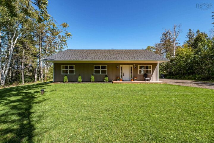 Property Photo:  1960 Long Point Rd  NS B0P 1E0 