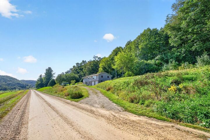 Property Photo:  18599 Horse Shoe Road  MN 55969 
