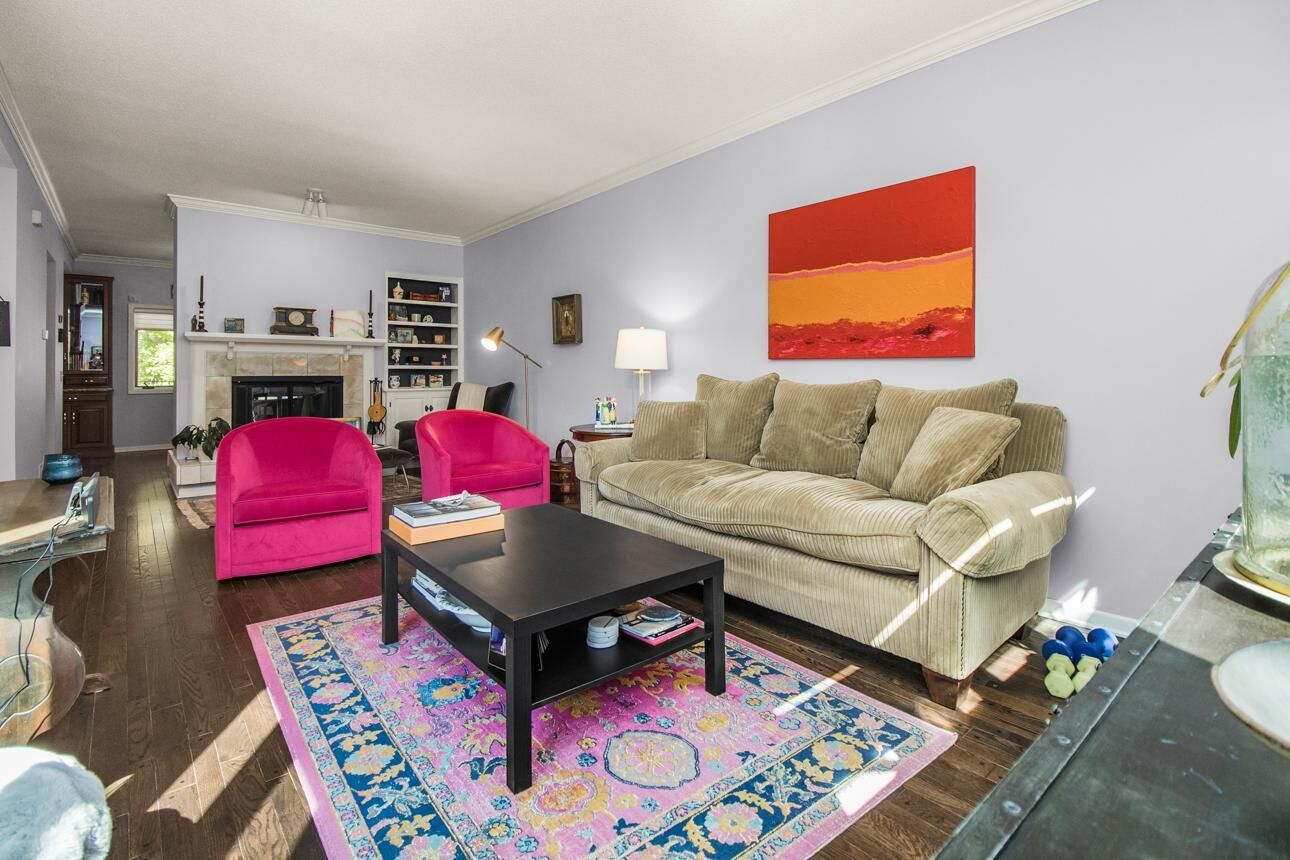Property Photo: 719 Summit Avenue MN 55105