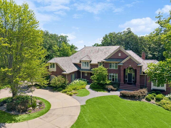 Property Photo:  6 Island Road  MN 55127 