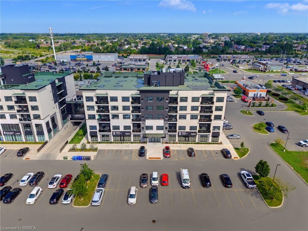 Property Photo:  300B Fourth Avenue 208  ON L2S 0E6 