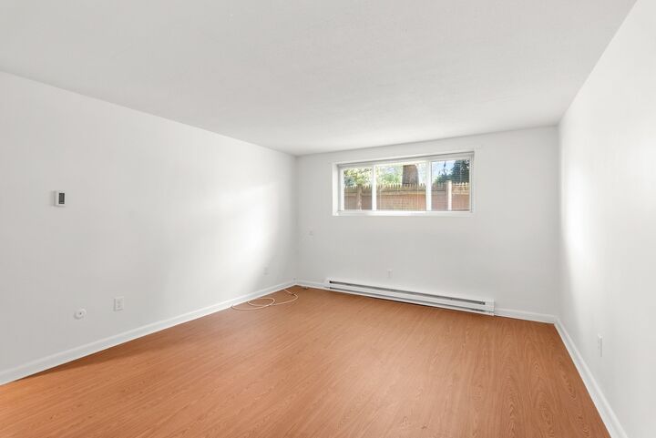 Property Photo: 183 Mt Auburn St 15 MA 02472