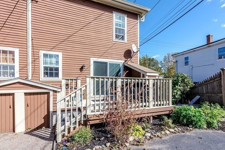 Property Photo:  19 Sudbury St 19  MA 01754 