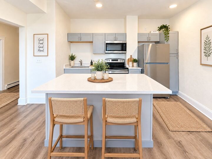 Property Photo: 8 Kenwwod St 7 MA 02124
