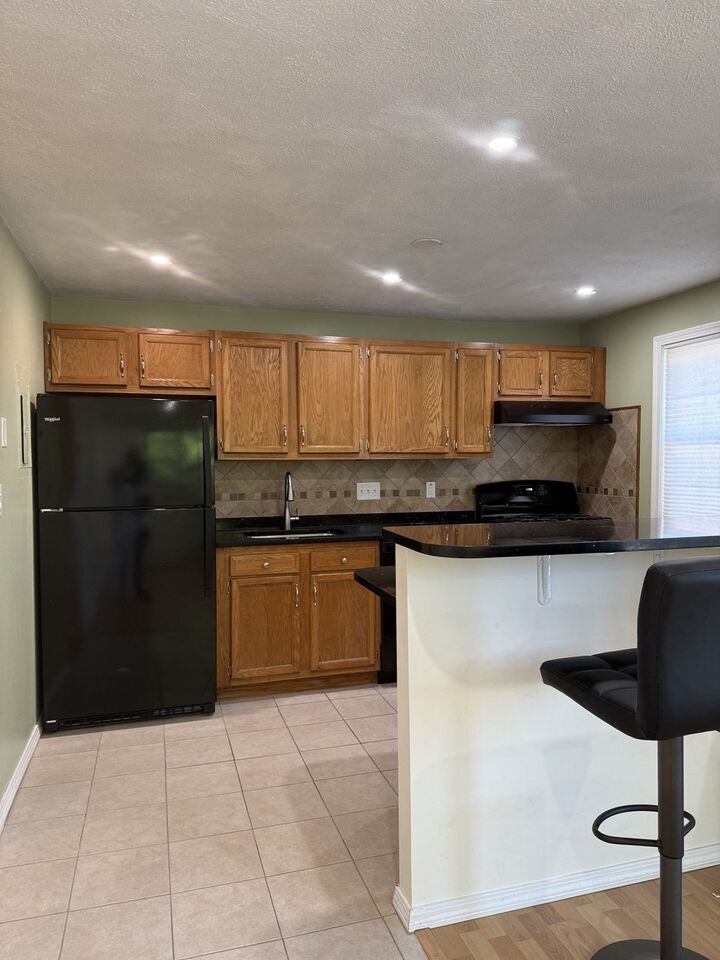 Property Photo: 270 Main St 26 MA 01864