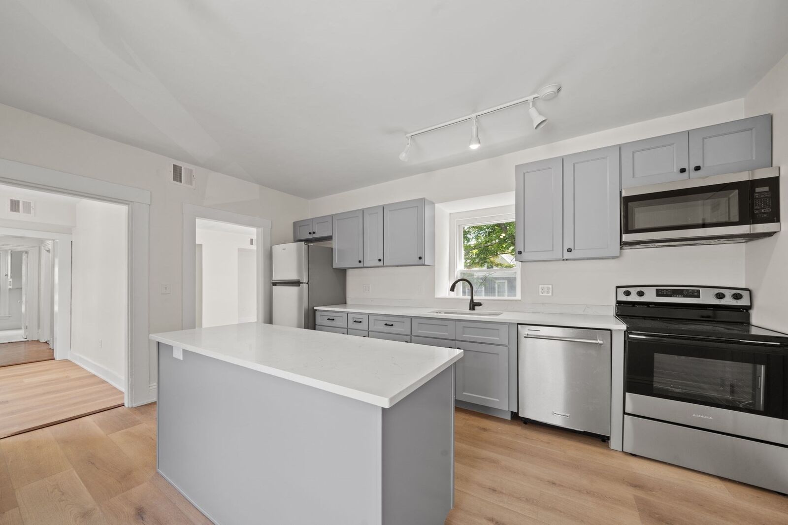 Property Photo:  16 Lafayette St 2  MA 01880 